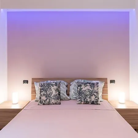 Apartment Enjoy - Elegante Con Giardino Padova