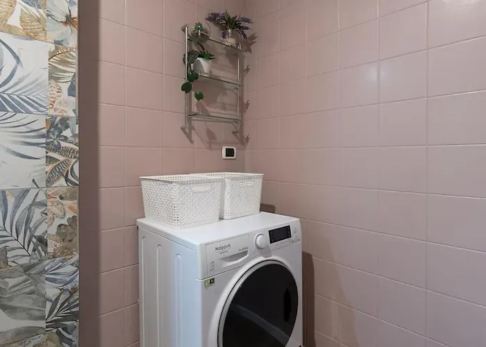 Enjoy - Elegante Con Giardino شقة